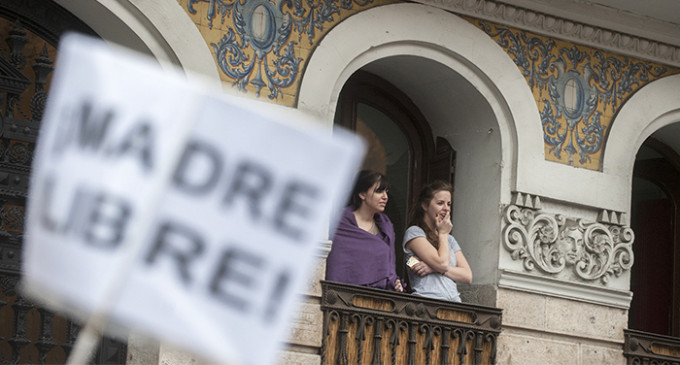 Miles de personas claman de nuevo en Madrid contra la reforma de la ley del aborto