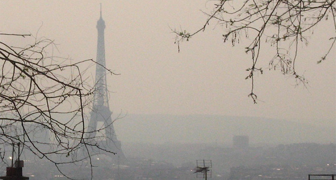 Aproximaciones al precipicio: historia y análisis de los atentados de París