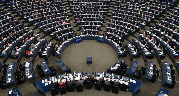 Una nueva norma europea protege las empresas de filtraciones a la prensa