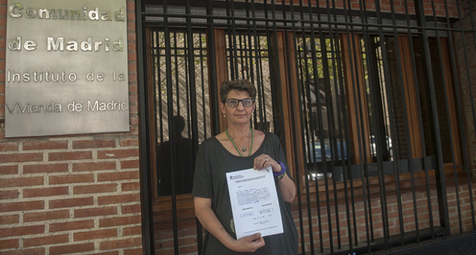 Irene González, a la espera de una casa al adjudicarle el Ivima una vivienda ocupada
