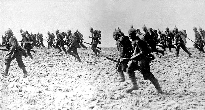 <em>Un día hace cien años</em>