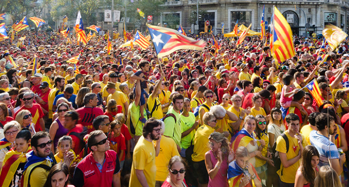 Fosilización política, tijera legal. Un proyecto de recortes democráticos con la excusa catalana