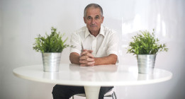 Peter C. Gotzsche: “Las farmacéuticas extorsionan a los gobiernos”