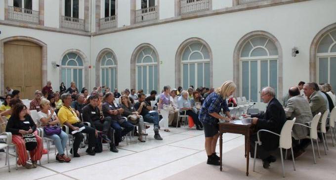 La ILP para una nueva ley educativa catalana propone suprimir la escuela concertada