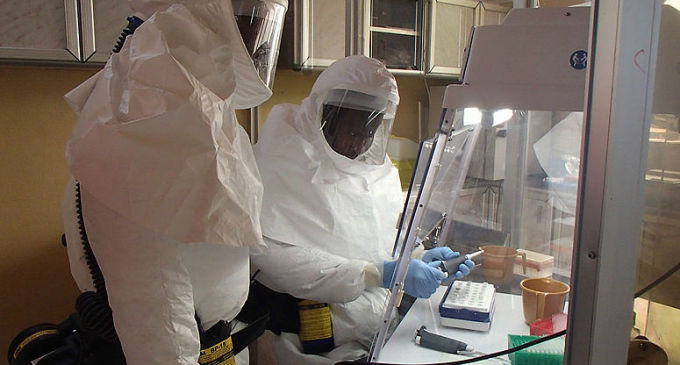 El protocolo del Ministerio no se cumplió con la auxiliar infectada de ébola