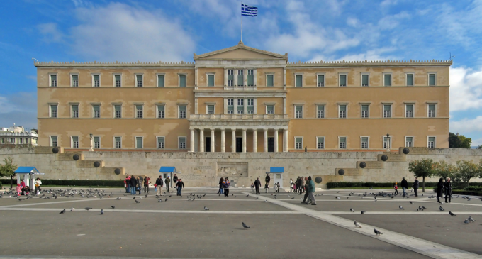 <em>Grecia, a punto de un cambio histórico</em>