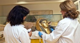 ¿Qué son arqueologías de elite y arqueologías desde abajo?