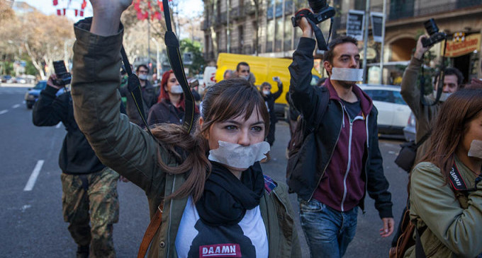 #SinMordazas