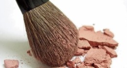 Los 12 productos químicos más peligrosos en los cosméticos