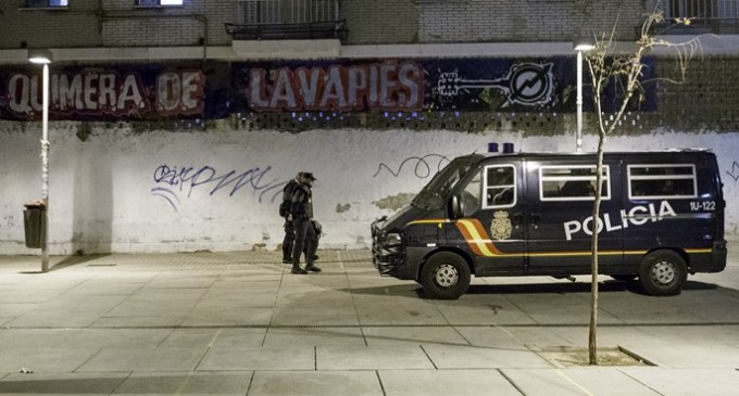 Aumenta la presión policial sobre los centros sociales de Madrid