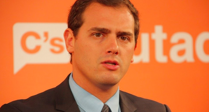 Una encuesta revela que el 46% de los inversores votaría a Ciudadanos