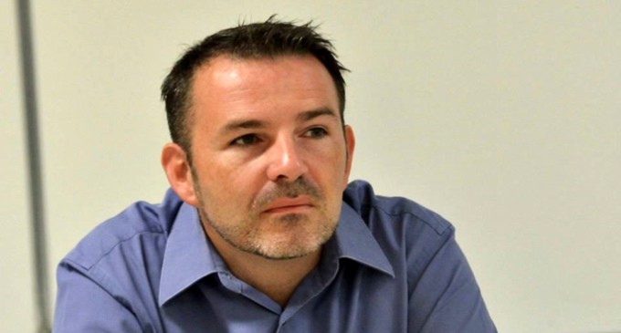 François Ralle Andreoli: “Necesitamos sacar a los griegos de su aislamiento”