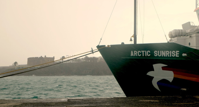 Greenpeace muestra las principales amenazas del Mediterráneo