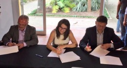 PSPV, Compromís y Podemos escenifican su pacto para la Generalitat Valenciana