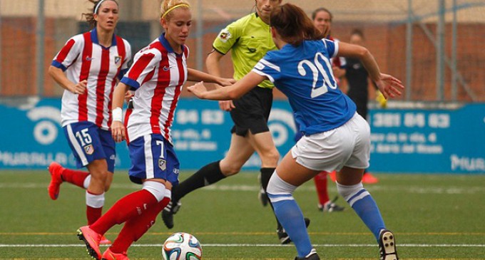 El fútbol femenino hace historia pese a los obstáculos
