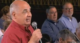 El líder vecinal Lluís Rabell encabezará la lista de Podem, ICV y EUiA para el 27-S