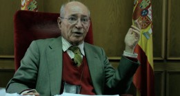 García de Dios denuncia que un preso tiene más garantías que un interno del CIE