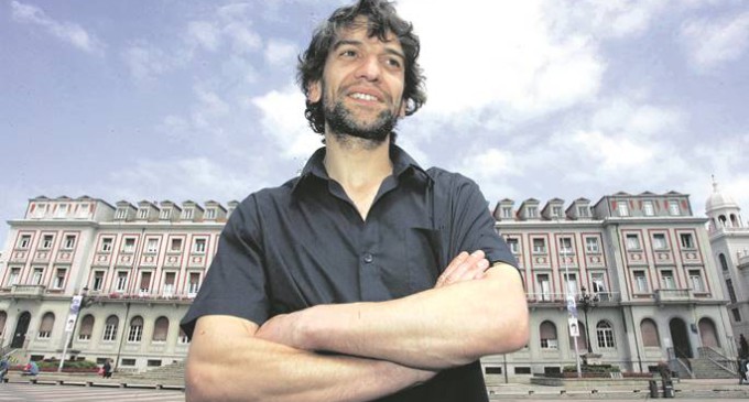 Jorge Suárez: “Ninguna fuerza debe capitalizar las mareas ciudadanas”