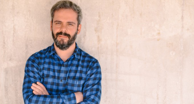 Toño Fraguas: “Nos han enseñado que la insatisfacción se cura comprando cosas”