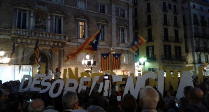 C’s, PSC y PP retrasan la aprobación de la resolución independentista