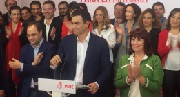 Sánchez y los líderes del PSOE se reúnen para limar asperezas ante un posible pacto con Podemos