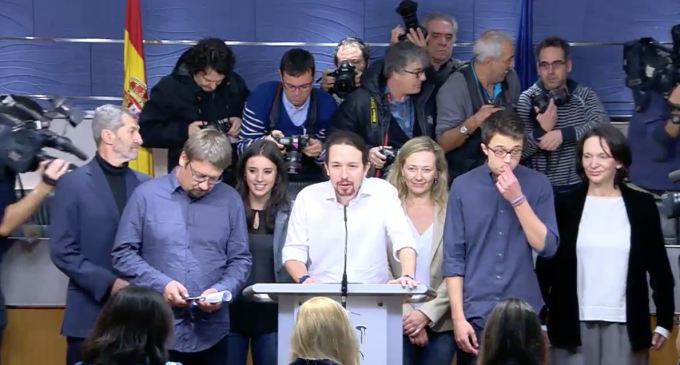 Pablo Iglesias anuncia que quiere formar gobierno con el PSOE e IU