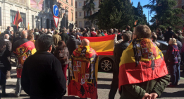 Acto fascista contra Manuela Carmena