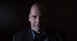 Yanis Varoufakis: “No importa si gobiernan PSOE y Podemos, lo que importa es la voluntad para el cambio”