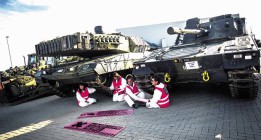 ¿Qué queda del antimilitarismo?