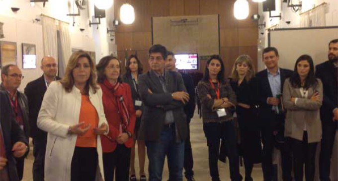 La ley de memoria reconcilia a PSOE e IU en el Parlamento andaluz