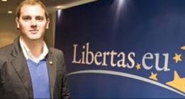 Las dictaduras con “paz y orden” de Albert Rivera