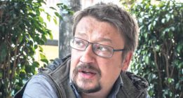 Xavier Domènech: “Esta campaña va a ser más dura porque nos van a atacar todos”