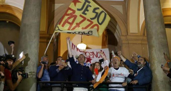 La Italia de los comunes: del Movimiento 5 Estrellas a Luigi De Magistris