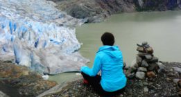Cantándole merengues a los osos de Alaska