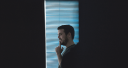 Alberto Garzón: “El populismo de izquierda no busca reconstruir la izquierda sino demolerla”