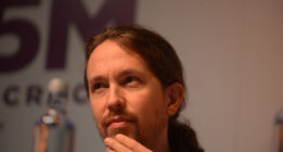 Pablo Iglesias: “Carlos Marx preferiría el eje arriba-abajo”