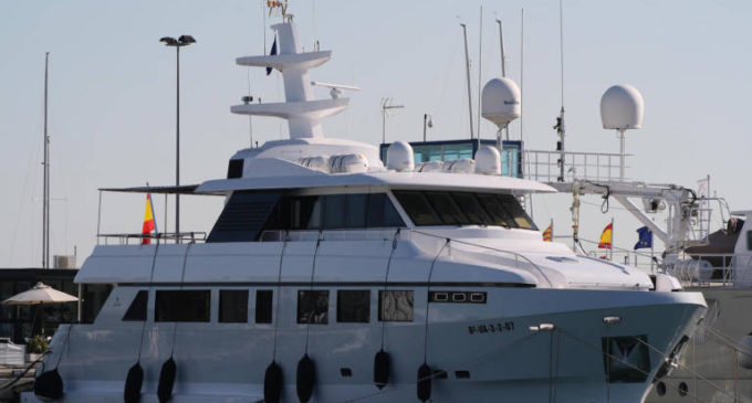 La Autoridad Portuaria de Valencia no consigue vender el yate que compró para la Copa América