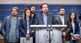 Una moción de censura populista