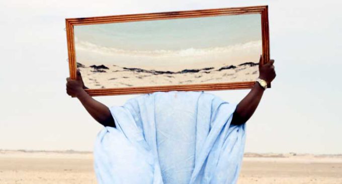 “El cine africano puede tener éxito en salas comerciales, pero los estereotipos hacen mella”