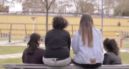 Conversaciones entre jóvenes feministas