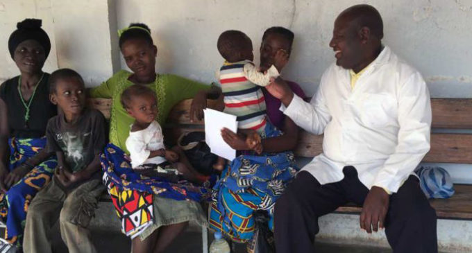 El milagro de hacer medicina en un pueblo de Angola