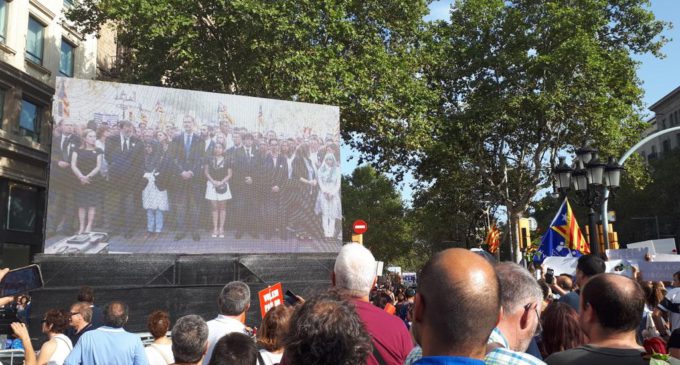 Manifestación multitudinaria contra el terrorismo en Barcelona bajo el lema No tinc por