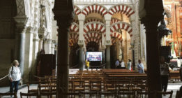 Misa de 12 en la mezquita