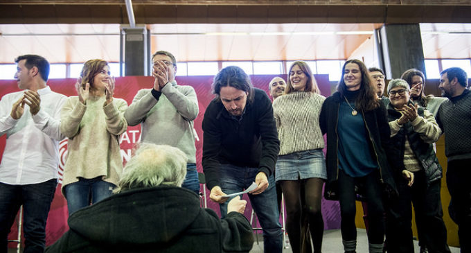 Iglesias, el fascismo y el espectáculo