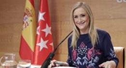 A esas horas, Cifuentes