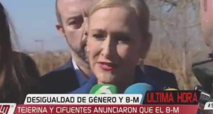 Las cínicas
