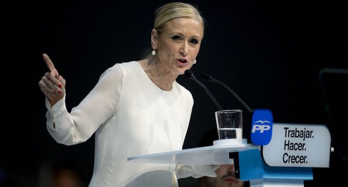 Capone, Cifuentes y la falta de cariño