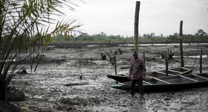 Los países ricos invierten mucho más en energías contaminantes que limpias en África