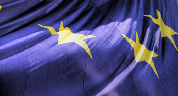 El autoritarismo europeo en jaque