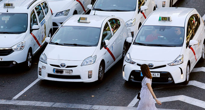 Poder elegir (ser explotados). Lectura amplia del conflicto del taxi